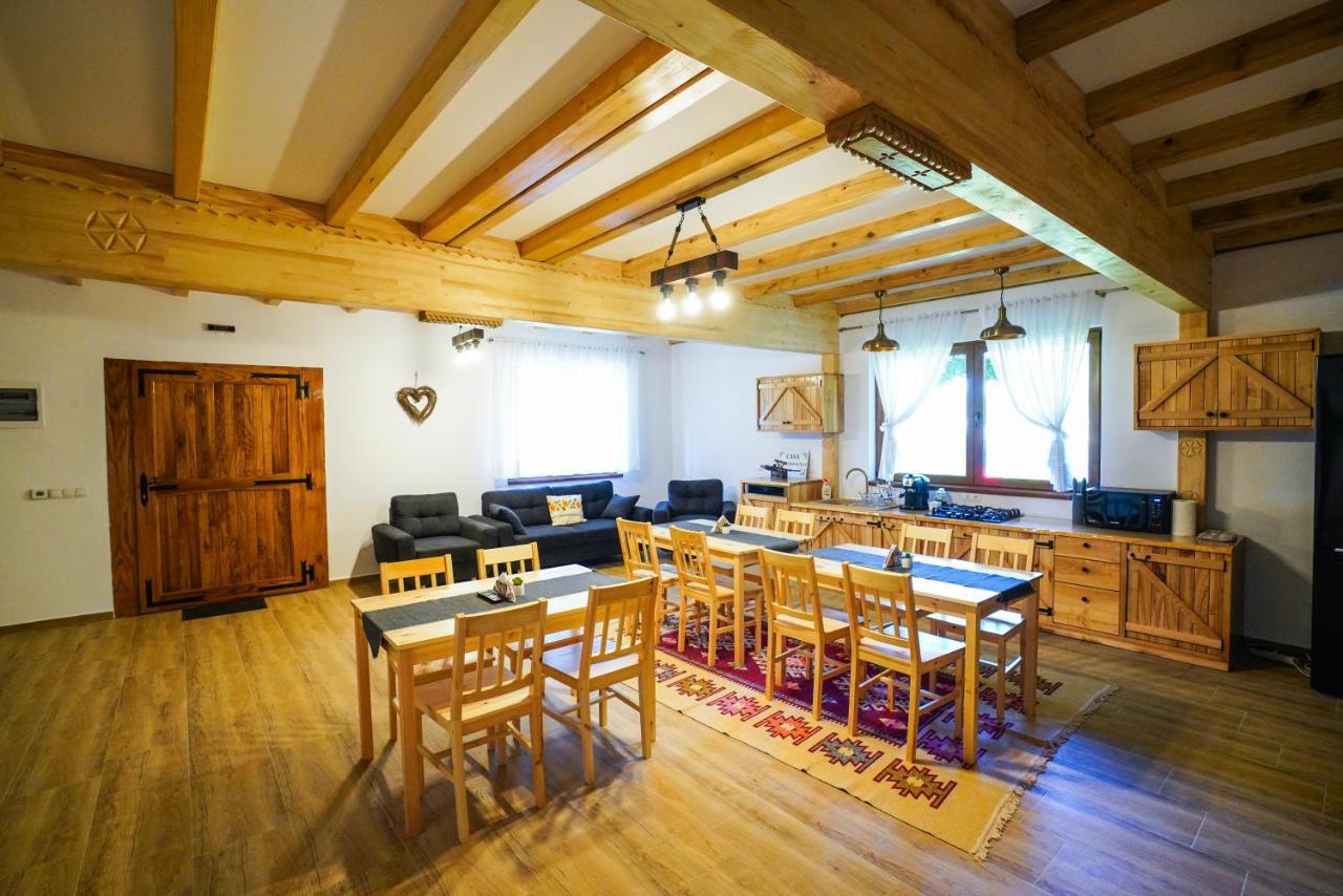 Casa Morosanului 3*
