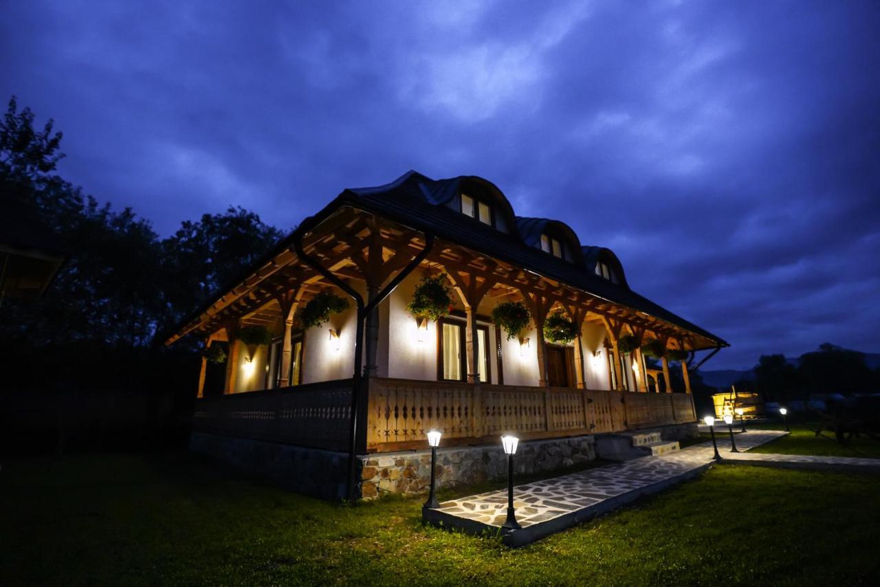 Casa Morosanului Gasthof
