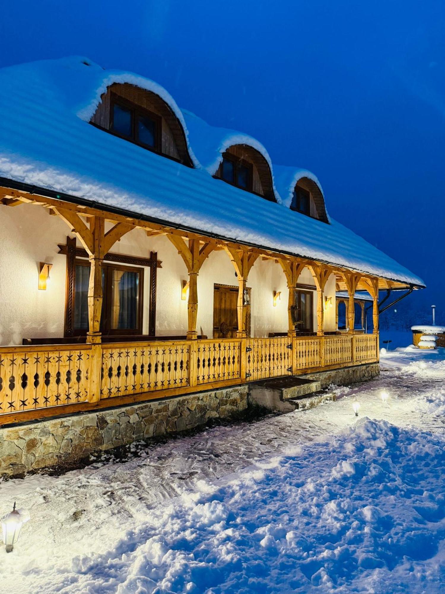 Casa Morosanului 3*